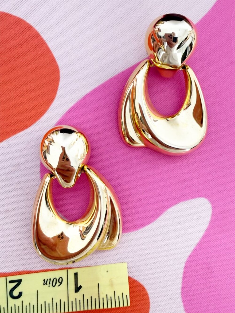 Vtg 80s Gold Tone Door Knocker Clip-On Earrings - Picture 4 of 6